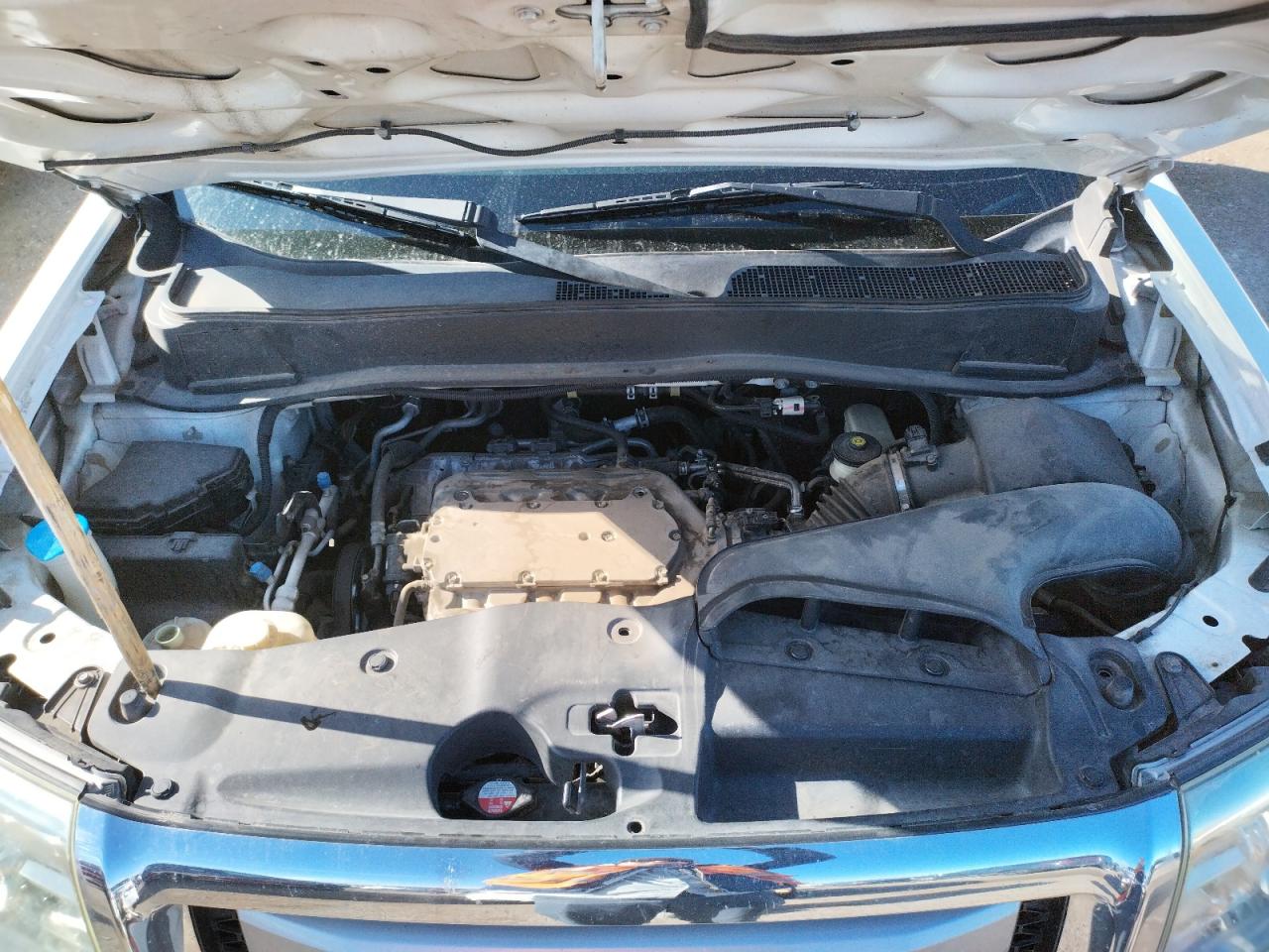 Photo 7 from auction – 2011 HONDA PILOT EXL with VIN 5FNYF3H58BB029172