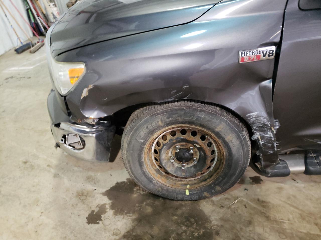 Photo 9 from auction – 2012 TOYOTA TUNDRA DOU with VIN 5TFUY5F11CX264606