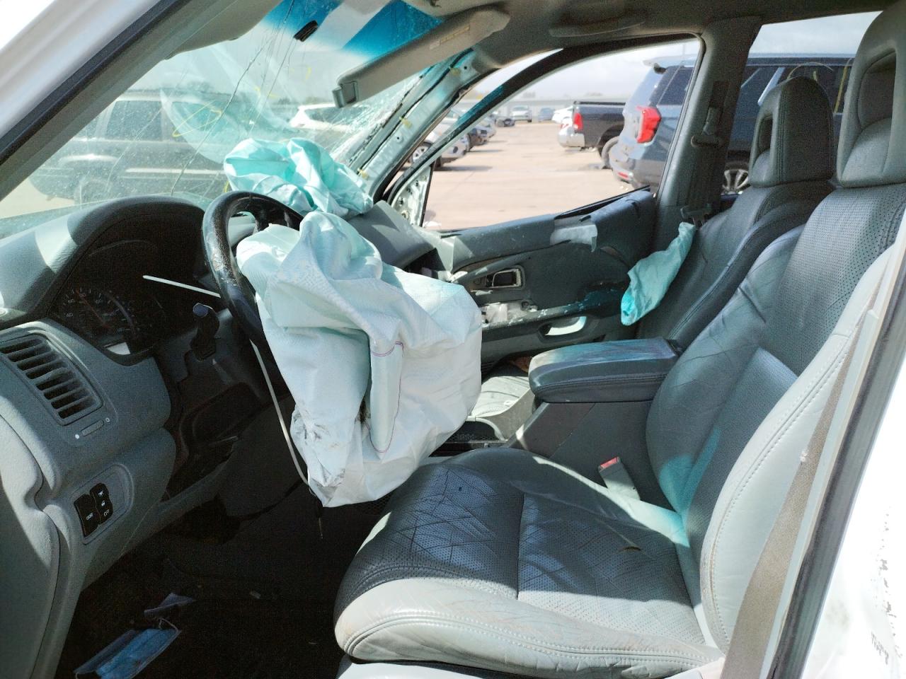 Photo 5 from auction – 2004 HONDA PILOT EXL with VIN 2HKYF18634H575203