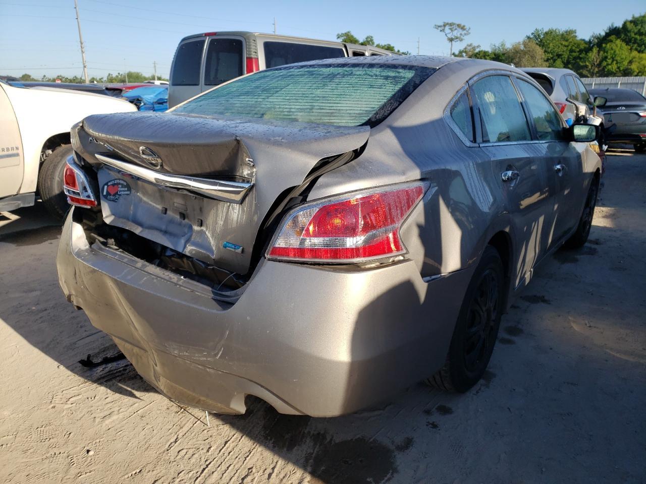 Photo 4 from auction – 2014 NISSAN ALTIMA 2.5 with VIN 1N4AL3AP9EN383364
