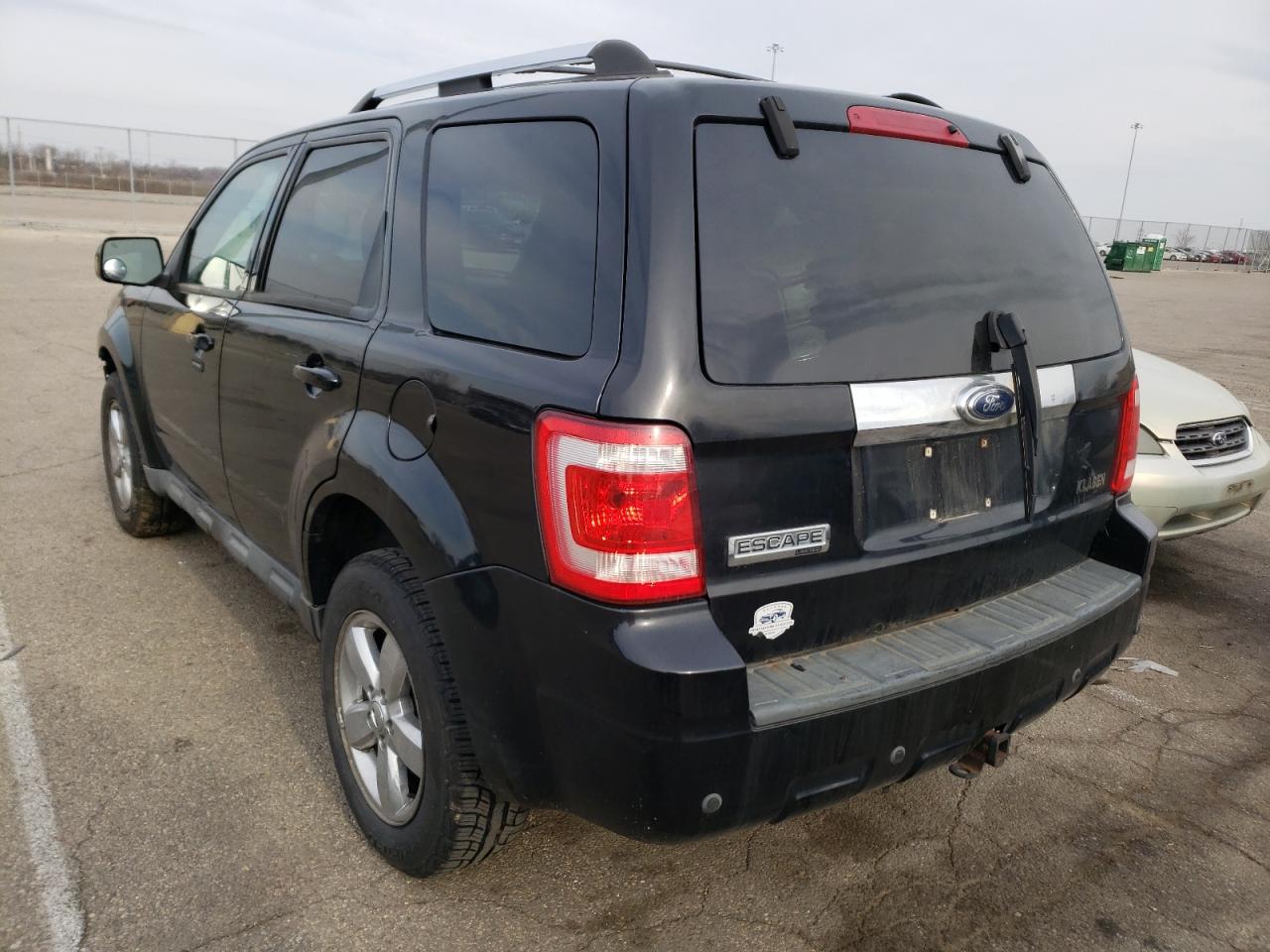 Photo 3 from auction – 2009 FORD ESCAPE LIM with VIN 1FMCU04G89KC59194