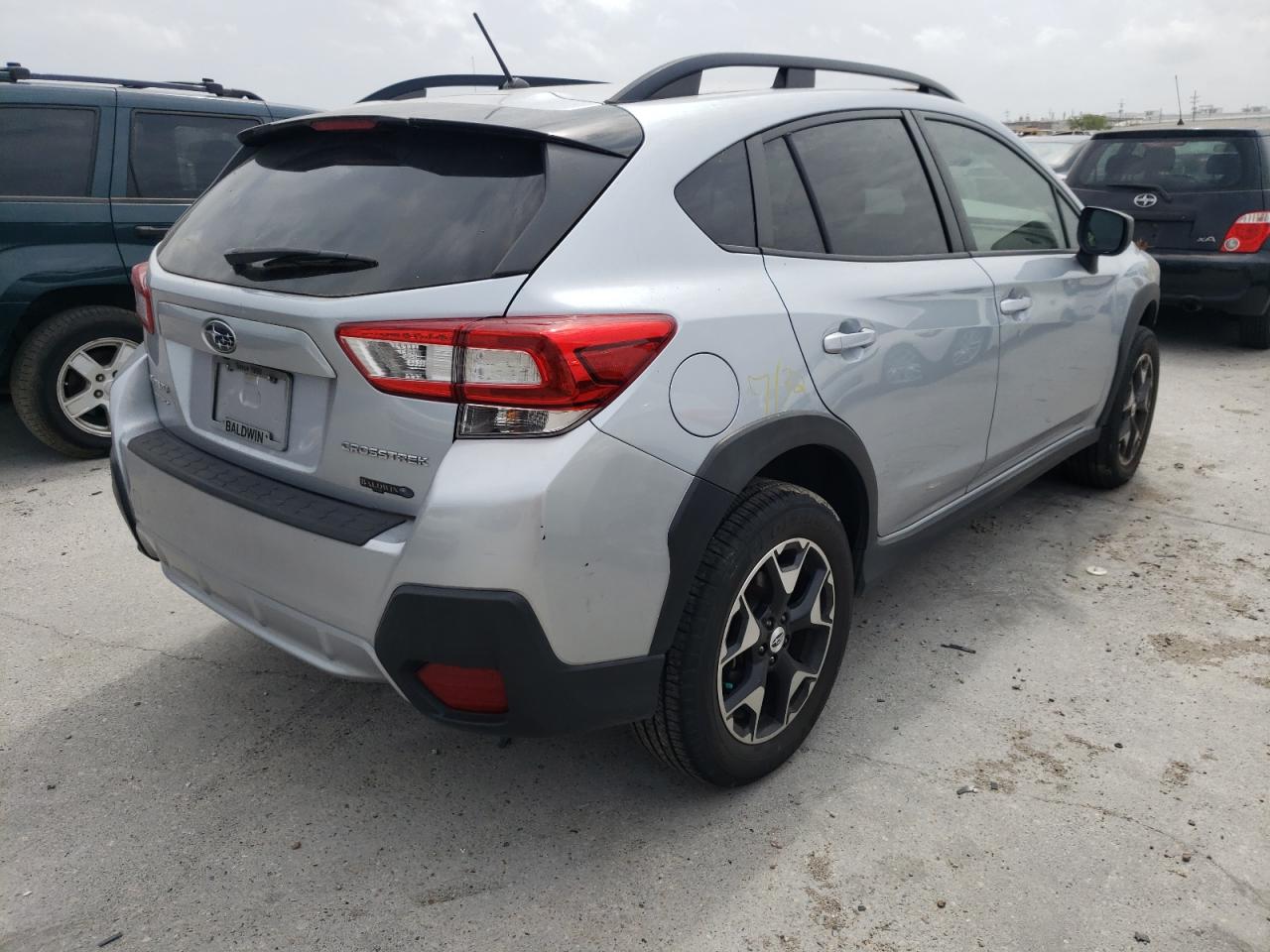 Photo 4 from auction – 2018 SUBARU CROSSTREK with VIN JF2GTAAC0JH230873