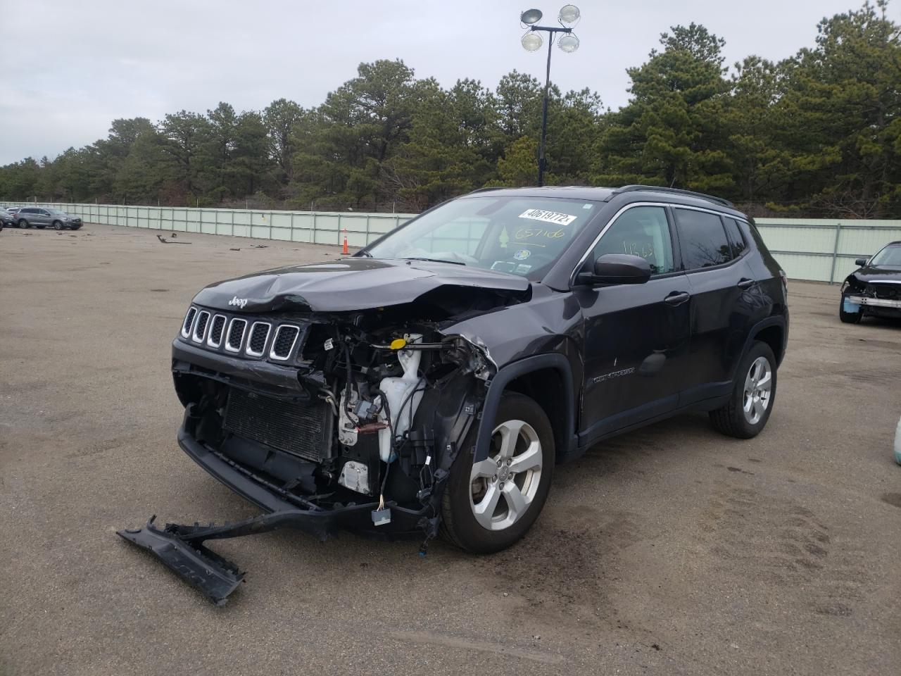 Photo 2 from auction – 2019 JEEP COMPASS LA with VIN 3C4NJDBB2KT657106