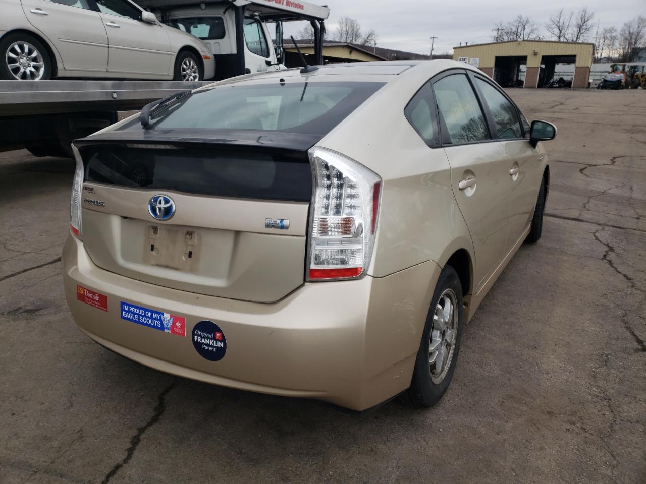 Photo 4 from auction – 2010 TOYOTA PRIUS with VIN JTDKN3DU1A0116267