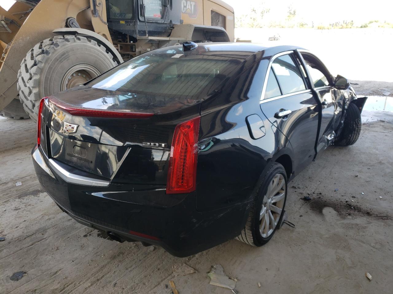 Photo 4 from auction – 2017 CADILLAC ATS with VIN 1G6AA5RX9H0170788