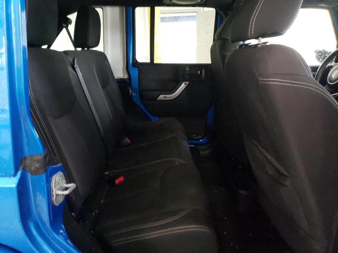 Photo 6 from auction – 2014 JEEP WRANGLER U with VIN 1C4BJWEG1EL252022
