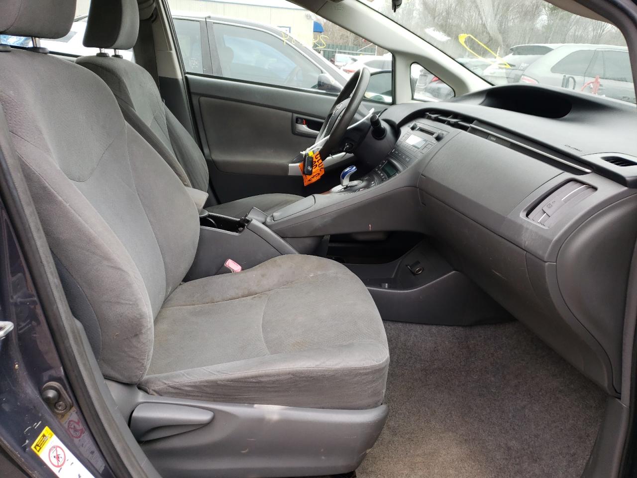 Photo 5 from auction – 2010 TOYOTA PRIUS with VIN JTDKN3DUXA0025787