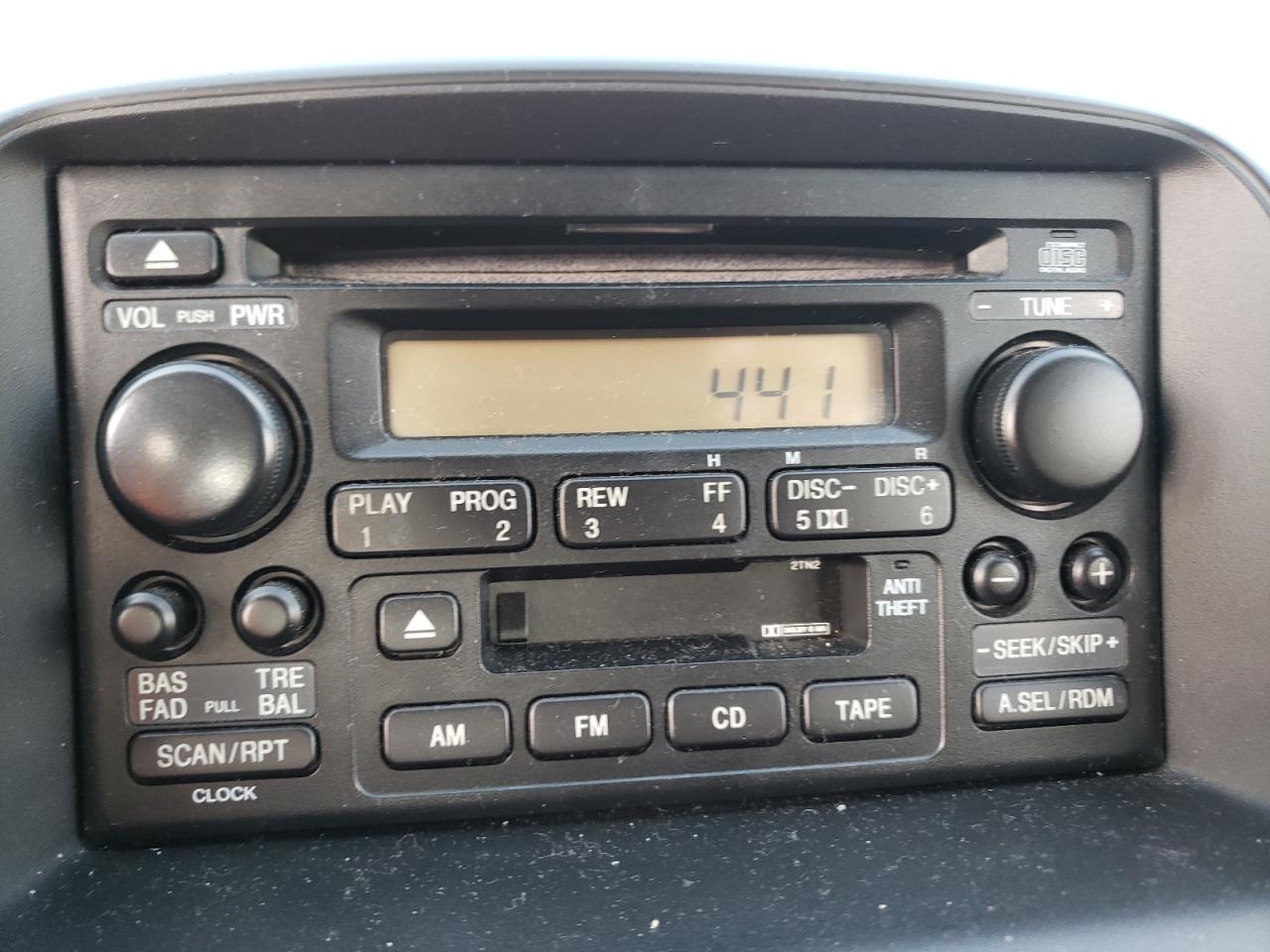 Photo 9 from auction – 2005 HONDA CR-V LX with VIN JHLRD78595C061828