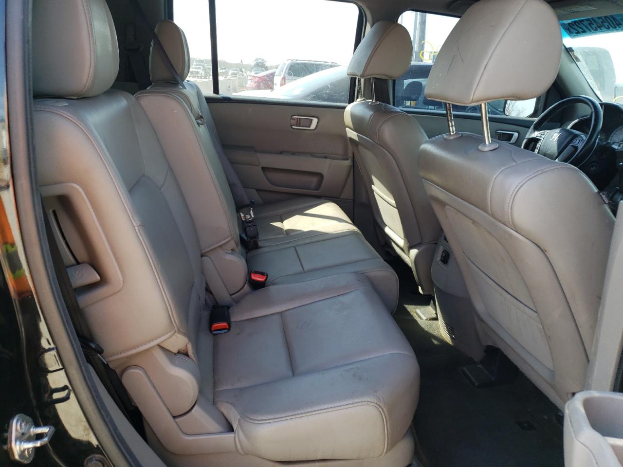 Photo 6 from auction – 2013 HONDA PILOT EXLN with VIN 5FNYF4H76DB056445