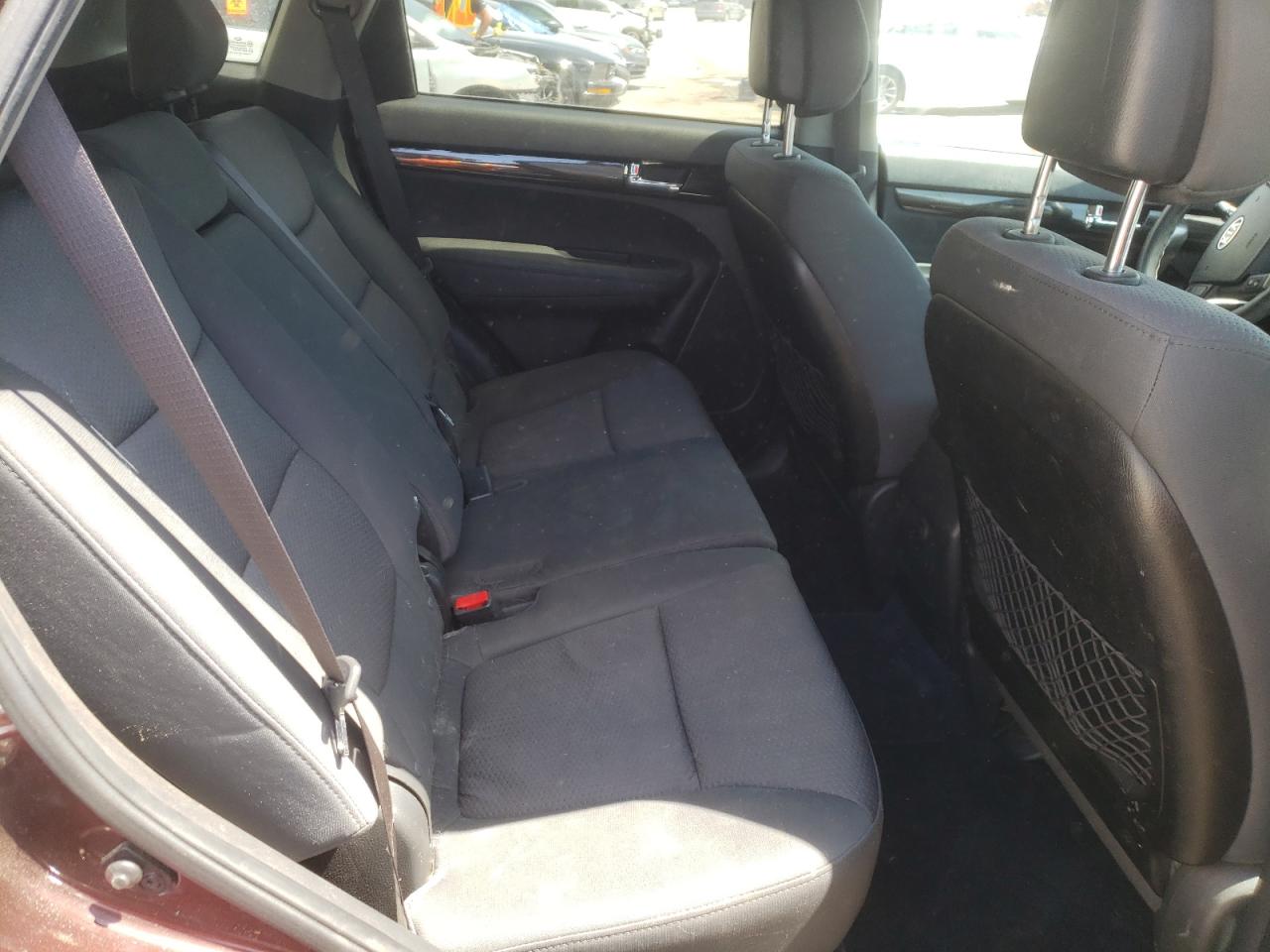 Photo 6 from auction – 2012 KIA SORENTO BA with VIN 5XYKT3A61CG231489