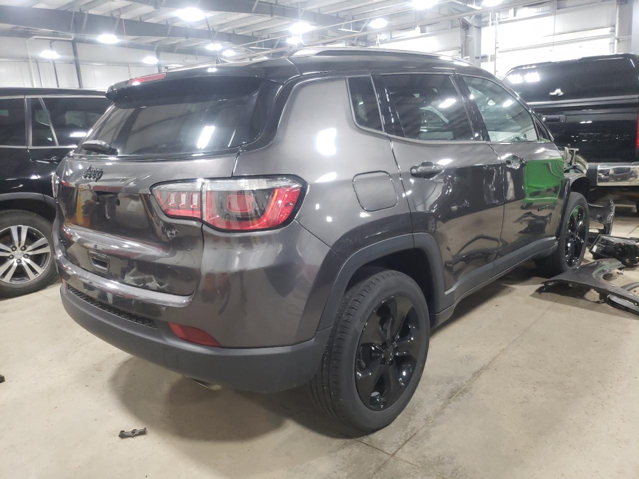 Photo 4 from auction – 2020 JEEP COMPASS LA with VIN 3C4NJDBB2LT204900