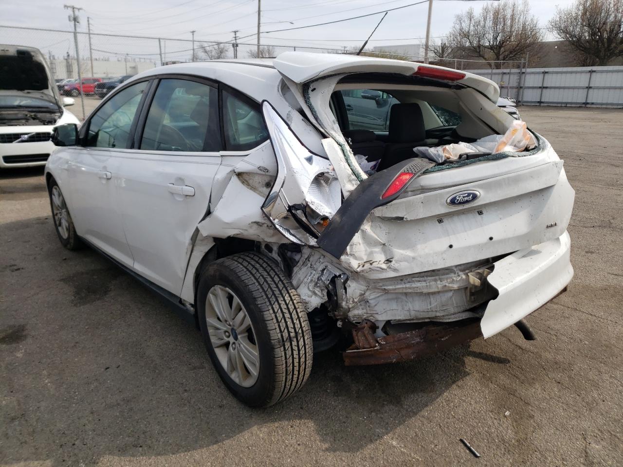 Photo 15 from auction – 2012 FORD FOCUS SEL with VIN 1FAHP3M23CL344331