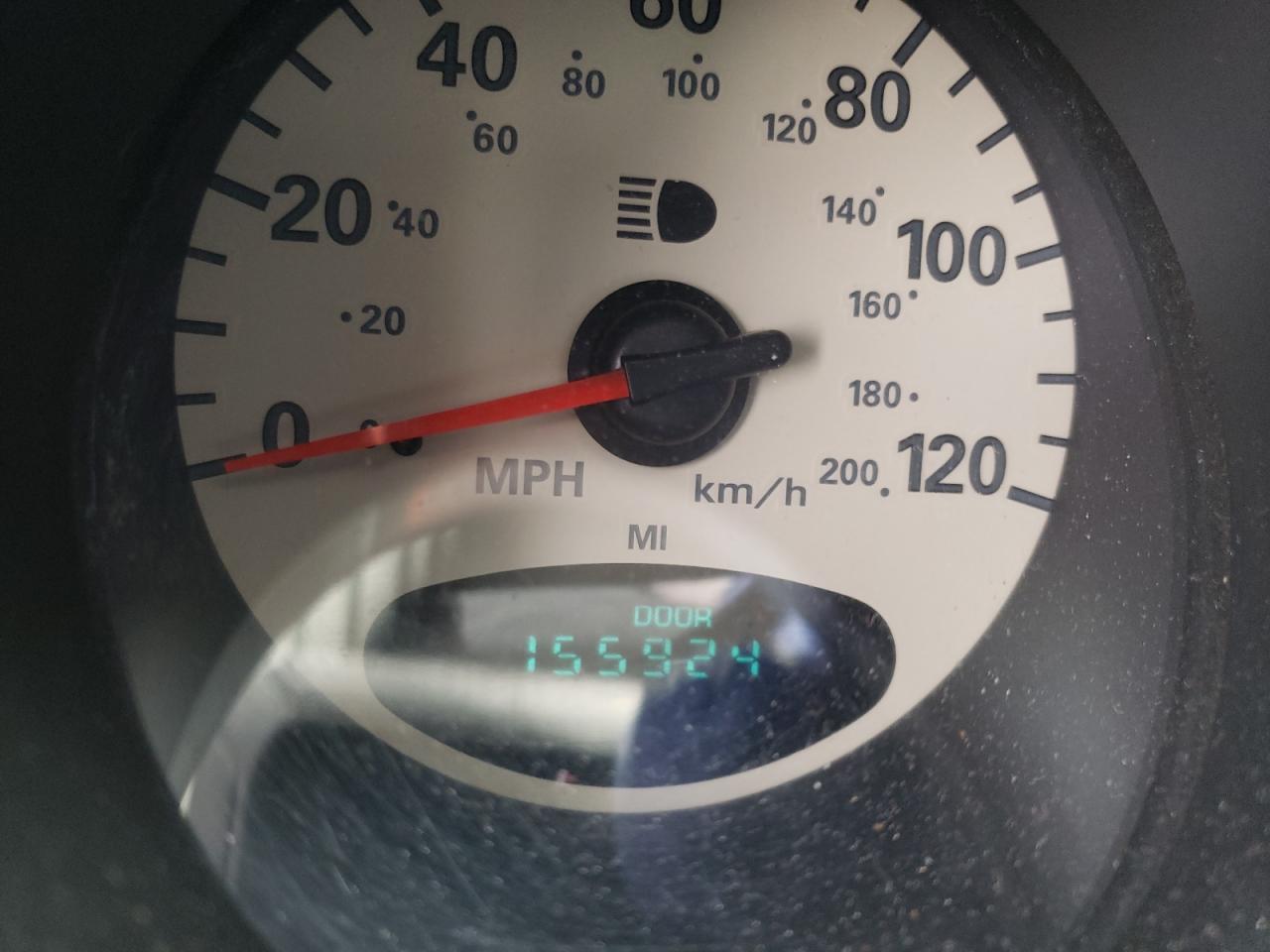 Photo 8 from auction – 2005 CHRYSLER PT CRUISER with VIN 3C4FY58B25T554673