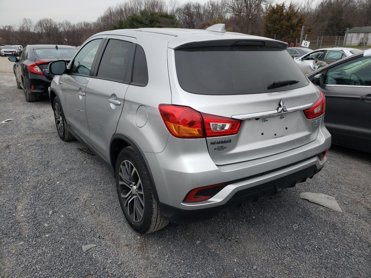 Photo 3 from auction – 2018 MITSUBISHI OUTLANDER with VIN JA4AR3AW6JZ004589