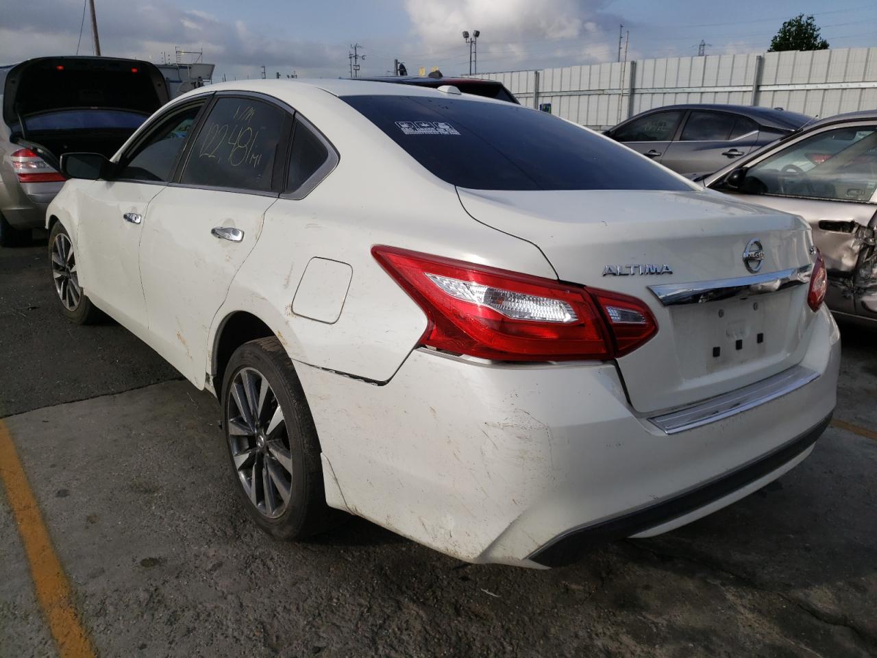 Photo 3 from auction – 2016 NISSAN ALTIMA 2.5 with VIN 1N4AL3AP9GC203315