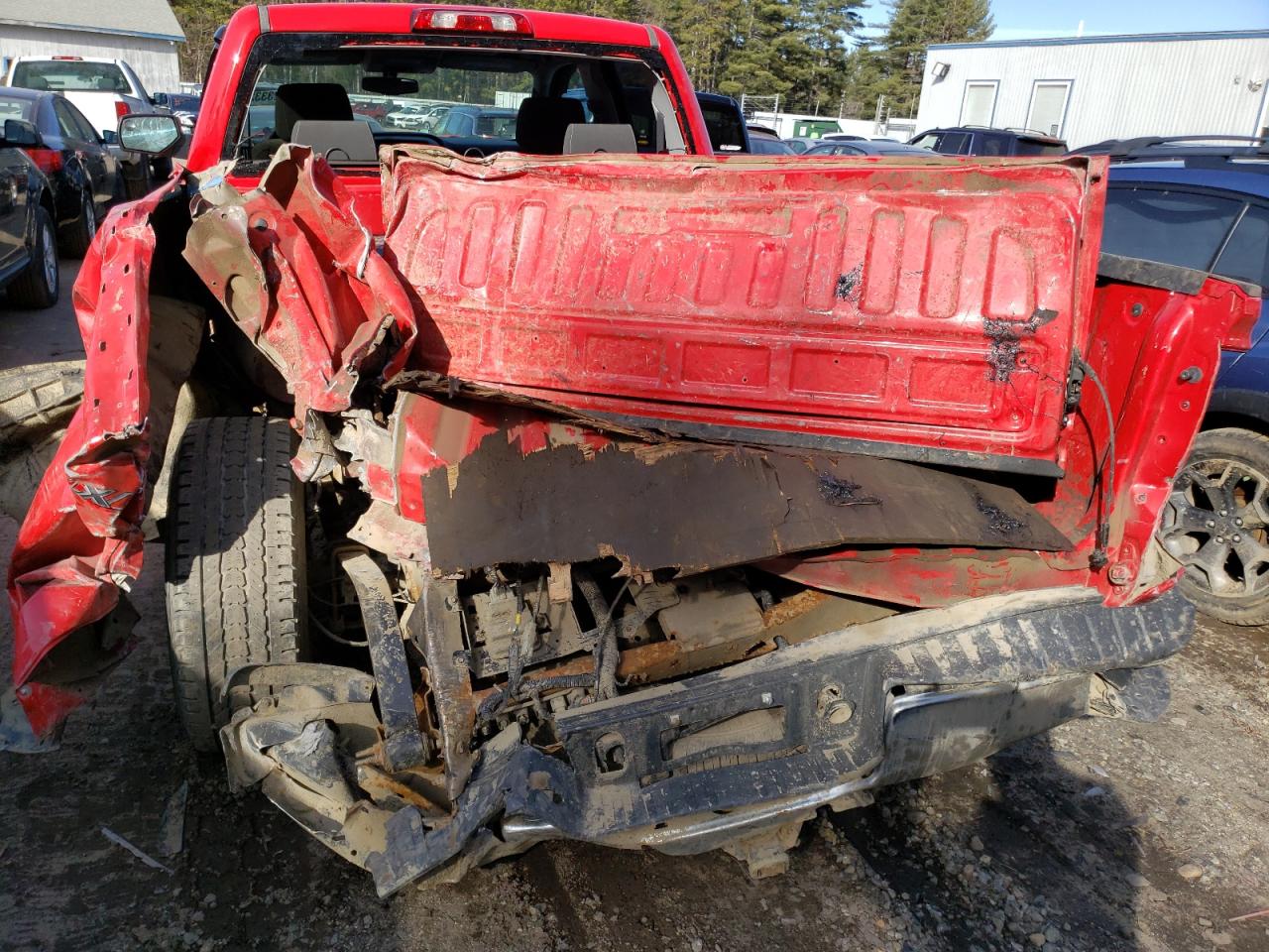 Photo 9 from auction – 2017 CHEVROLET silverado with VIN 1GCVKREC4HZ184163