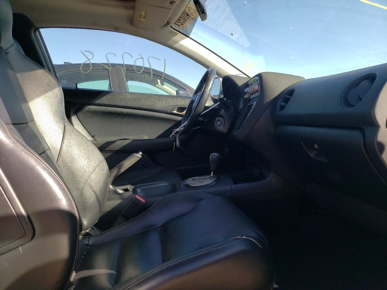 Photo 5 from auction – 2005 ACURA RSX with VIN JH4DC54825S001120