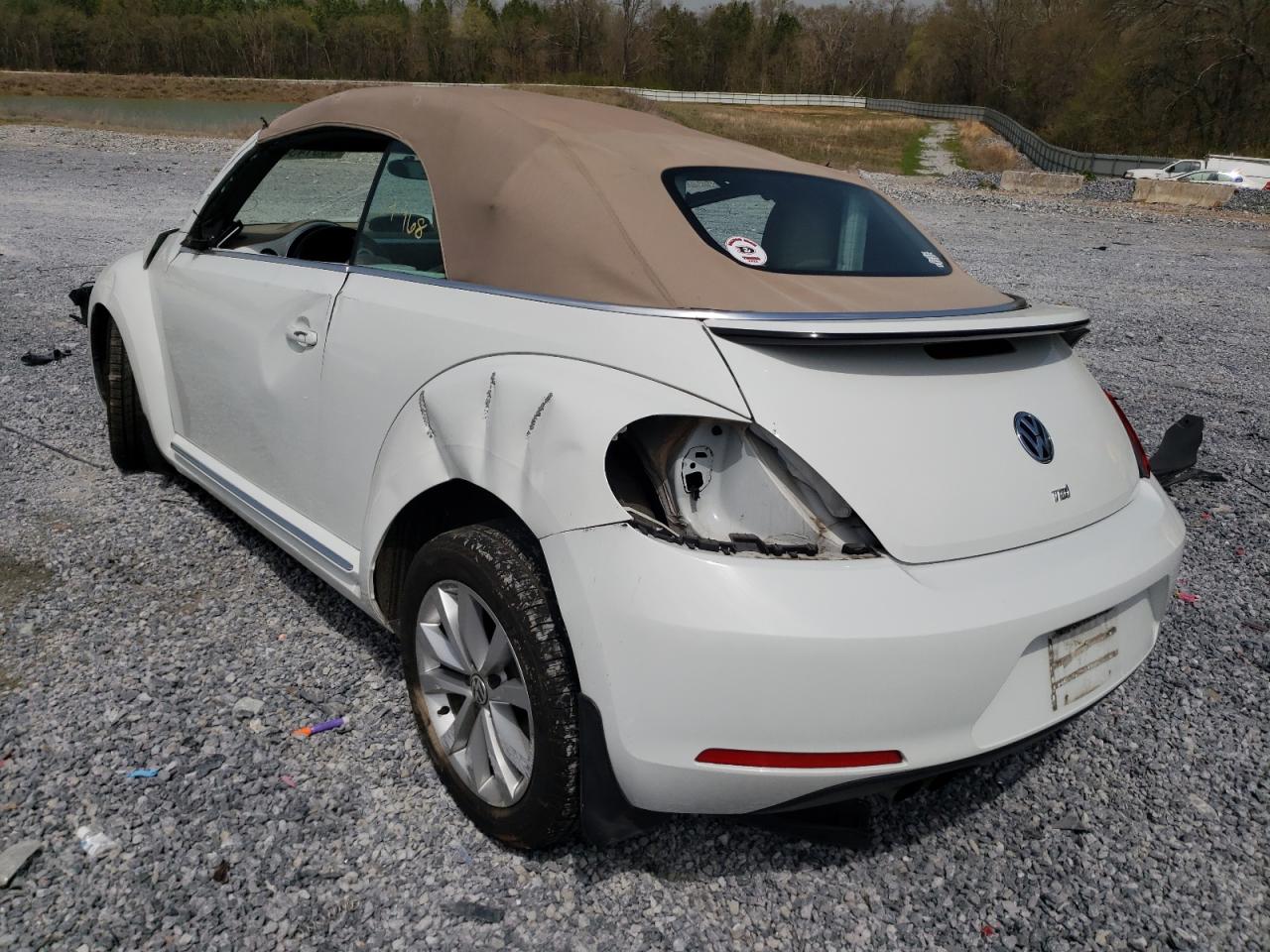 Photo 3 from auction – 2014 VOLKSWAGEN BEETLE with VIN 3VW5L7AT5EM821241