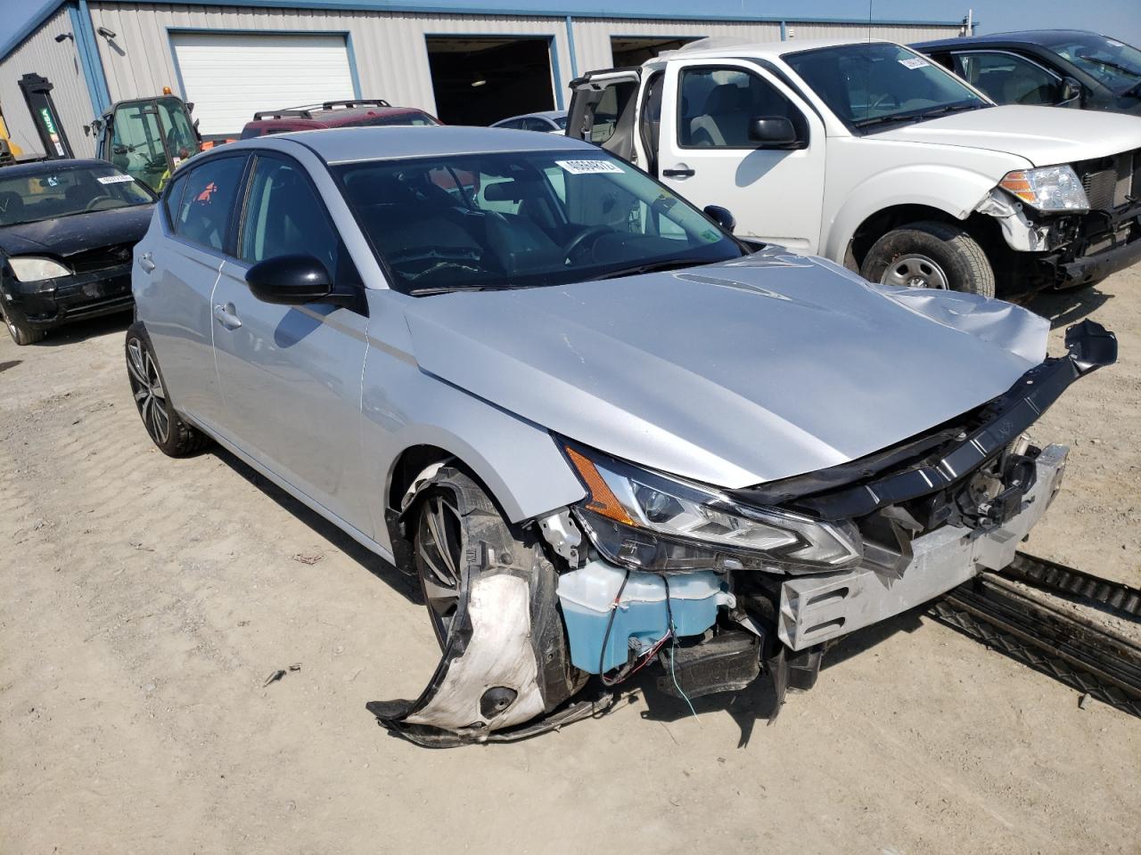 NISSAN ALTIMA SR 2020 with VIN 1N4BL4CV1LC216950 - Photo from auction