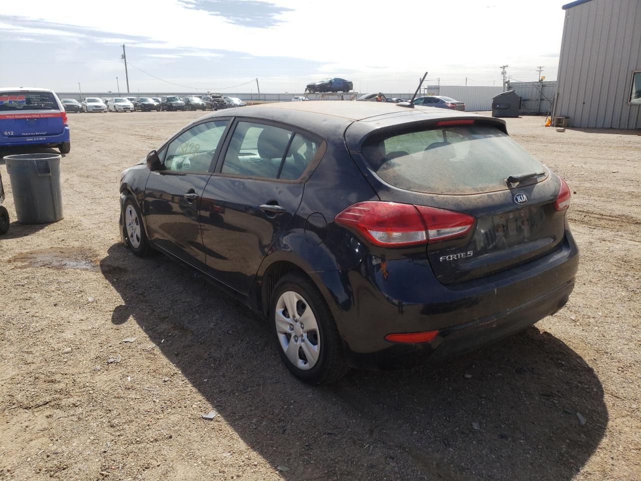 Photo 3 from auction – 2017 KIA FORTE LX with VIN KNAFK5A86H5721621