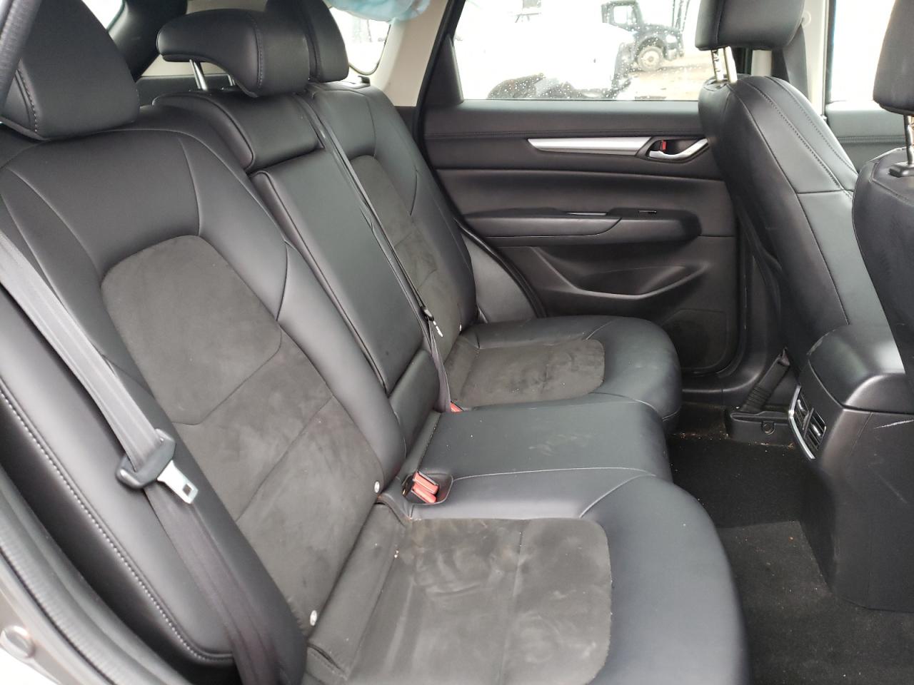 Photo 6 from auction – 2017 MAZDA CX-5 TOURI with VIN JM3KFBCL6H0189622