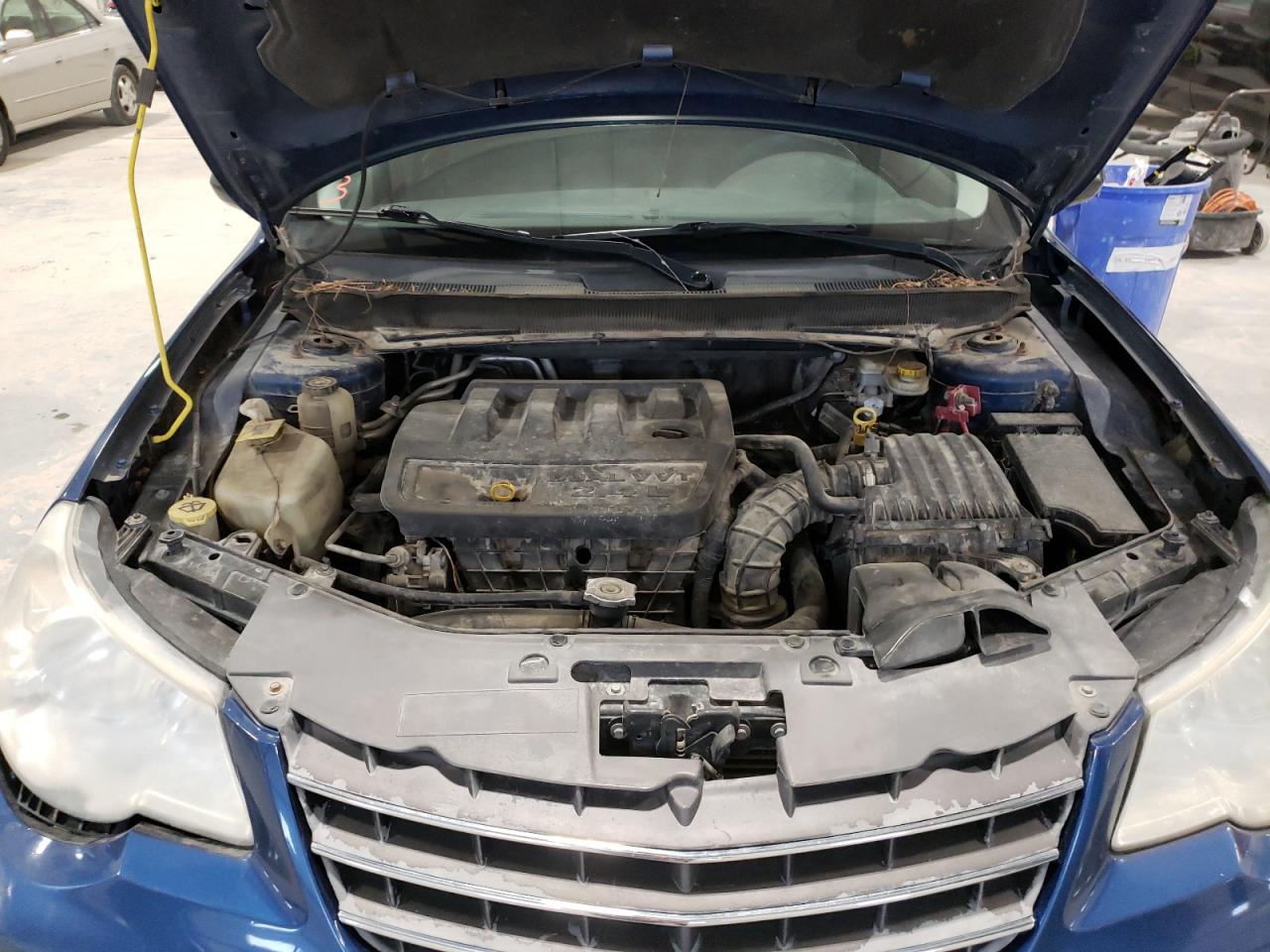 Photo 7 from auction – 2010 CHRYSLER SEBRING TO with VIN 1C3CC4FB3AN187344