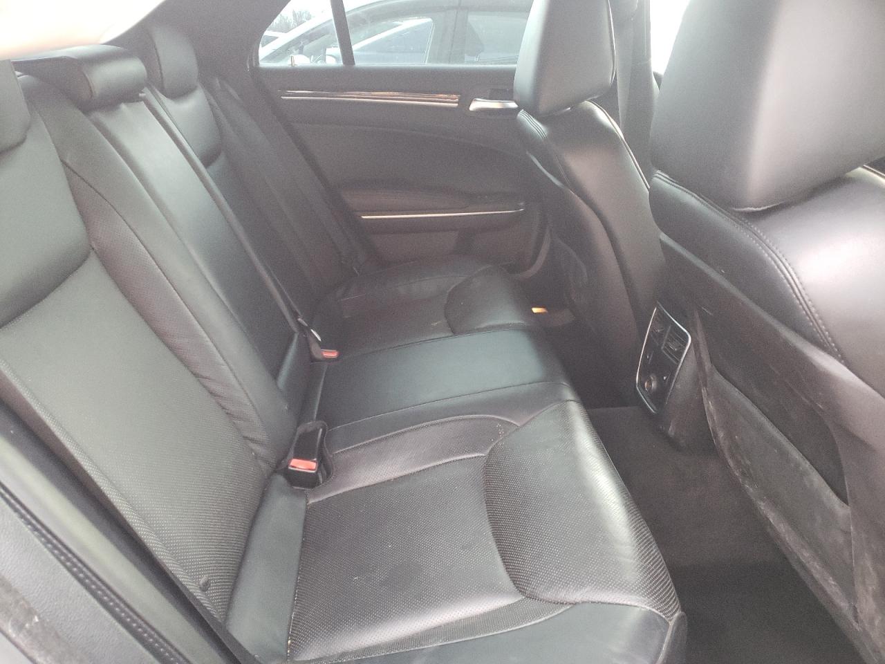 Photo 6 from auction – 2012 CHRYSLER 300C with VIN 2C3CCAKT0CH147716