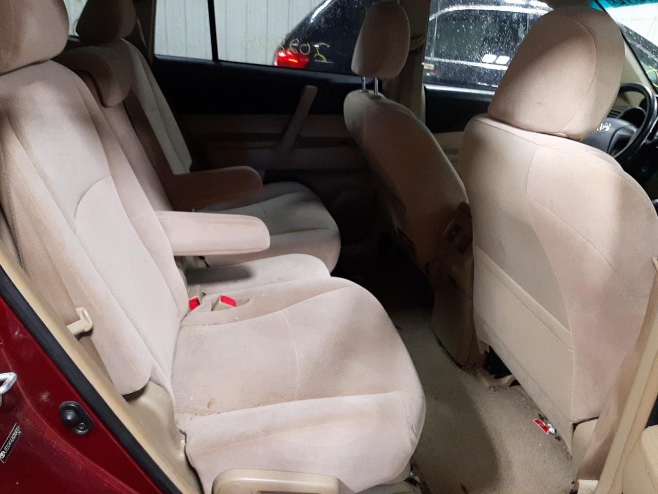 Photo 6 from auction – 2008 TOYOTA HIGHLANDER with VIN JTEDS41A282004704