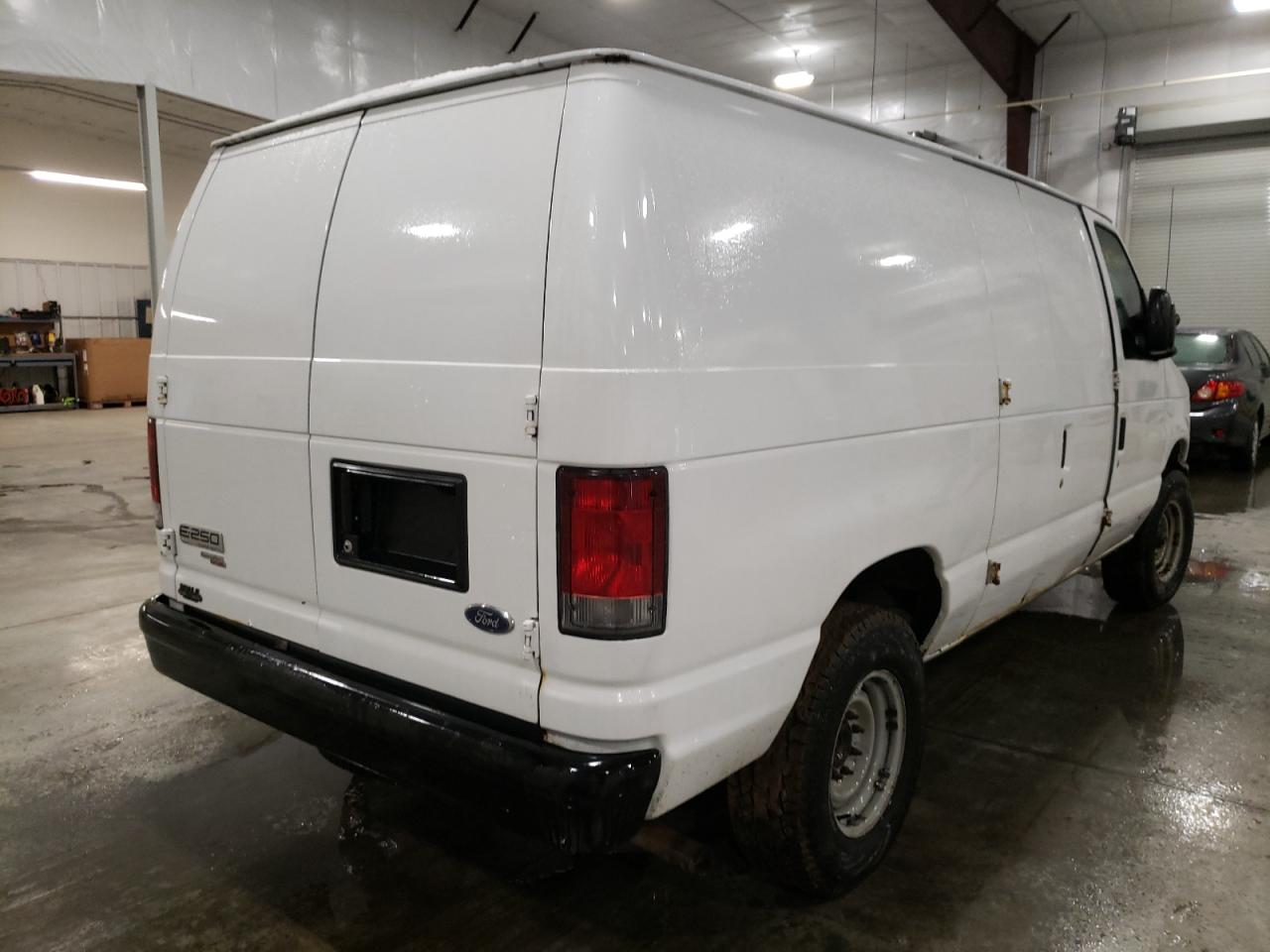 Photo 4 from auction – 2012 FORD ECONOLINE with VIN 1FTNE2EW9CDA26058
