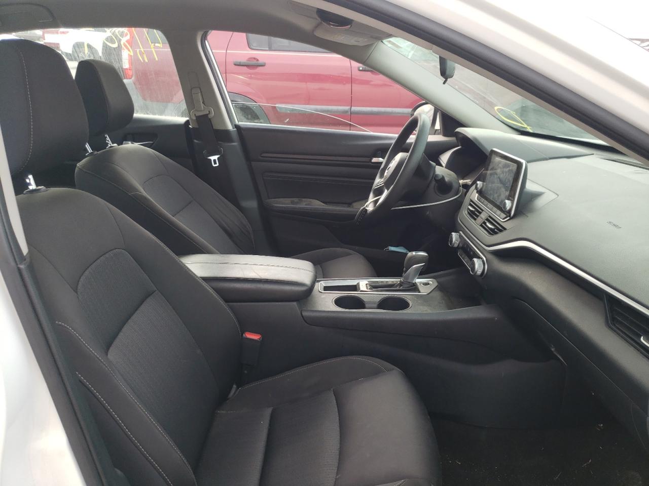 Photo 5 from auction – 2020 NISSAN ALTIMA S with VIN 1N4BL4BV2LC213167