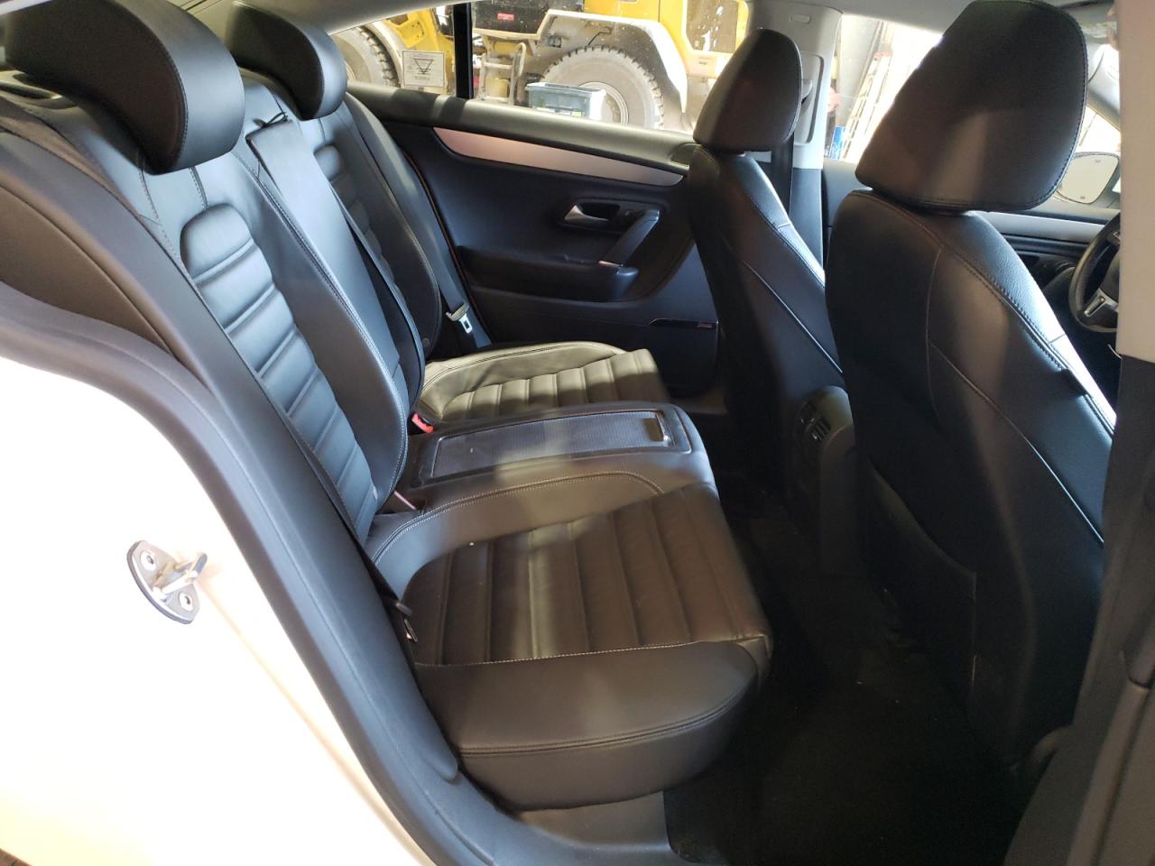 Photo 6 from auction – 2009 VOLKSWAGEN CC VR6 4MO with VIN WVWGU73C69E532032
