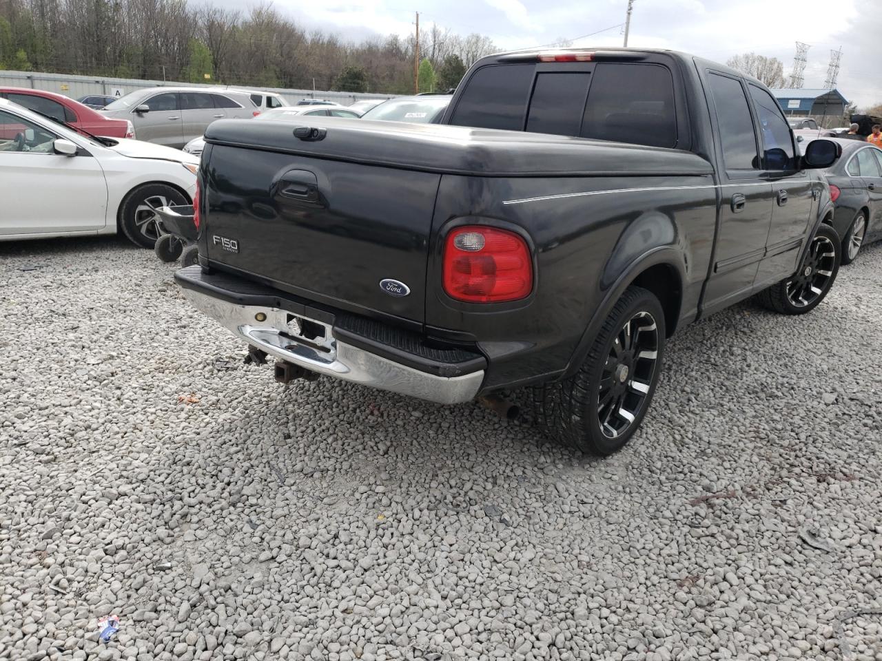 Photo 4 from auction – 2003 FORD F150 SUPER with VIN 1FTRW07L93KC09865