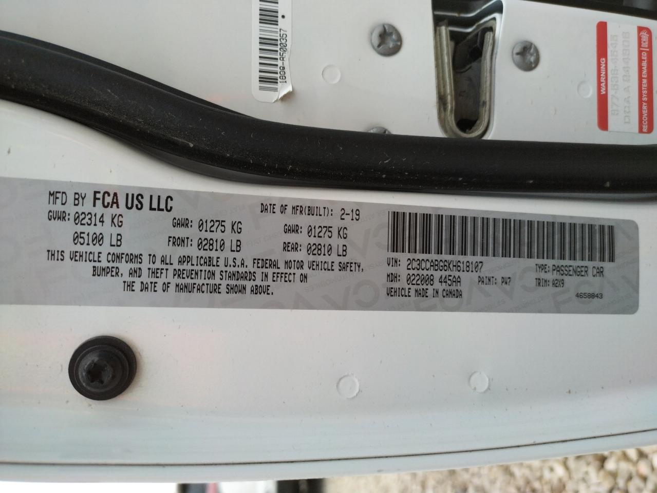 Photo 10 from auction – 2019 CHRYSLER 300 S with VIN 2C3CCABG6KH618107
