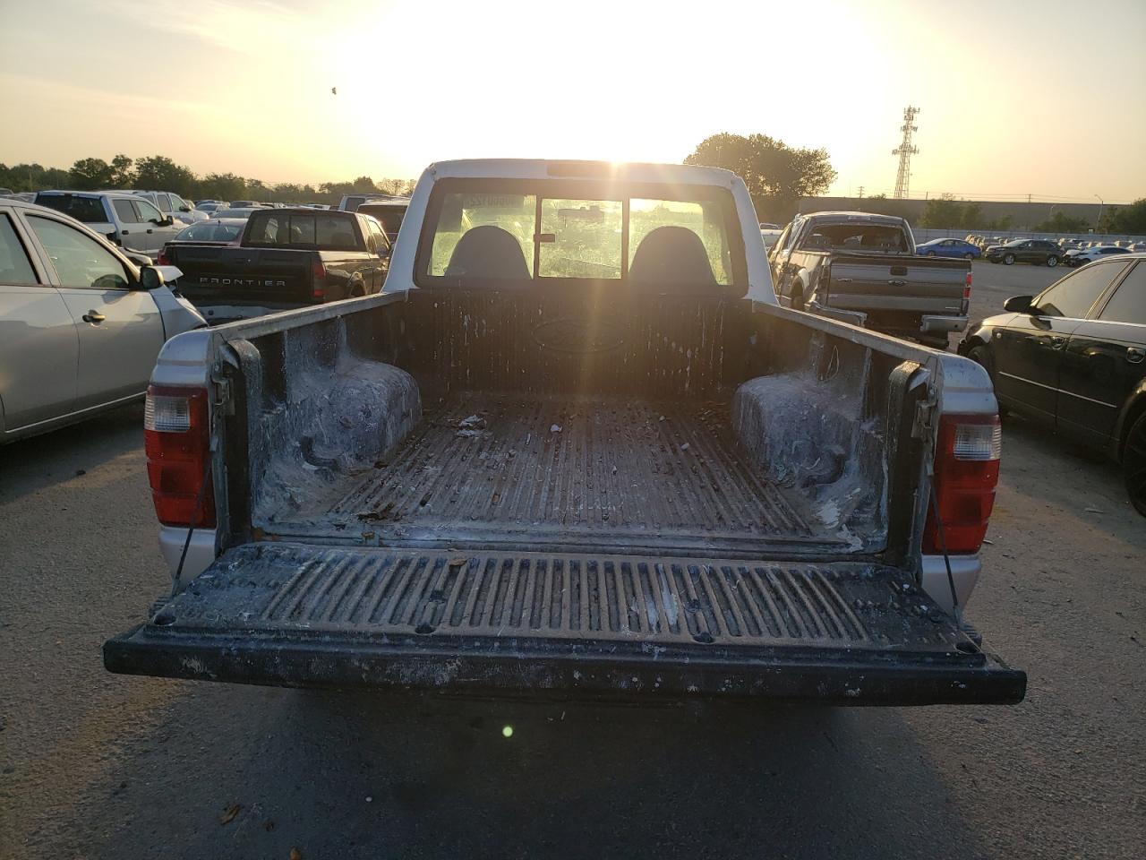 Photo 6 from auction – 2003 FORD RANGER with VIN 1FTYR10D23PA96419