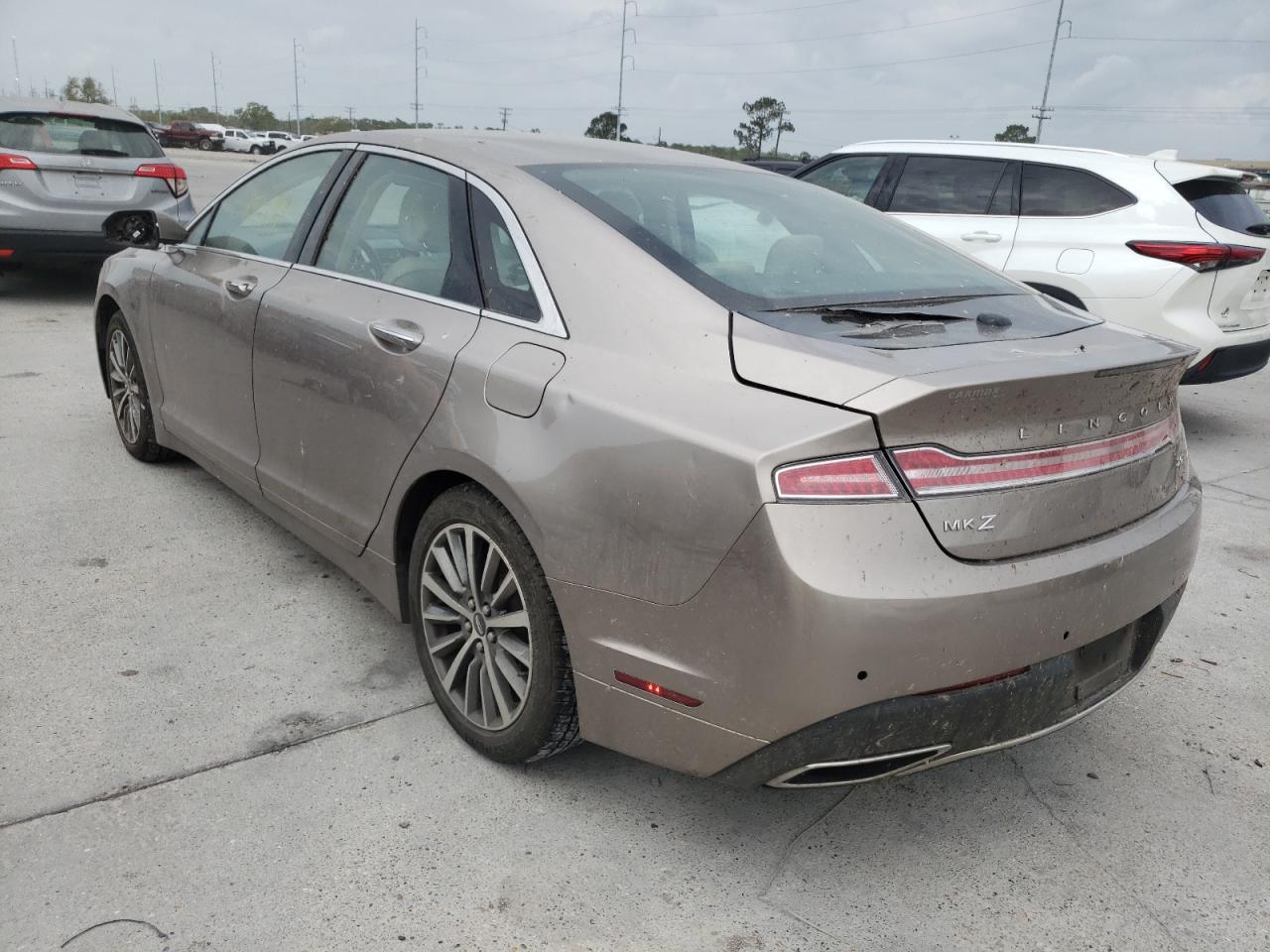 صورة رقم 3 من المزاد - 2019 LINCOLN MKZ مع VIN 3LN6L5A91KR604196