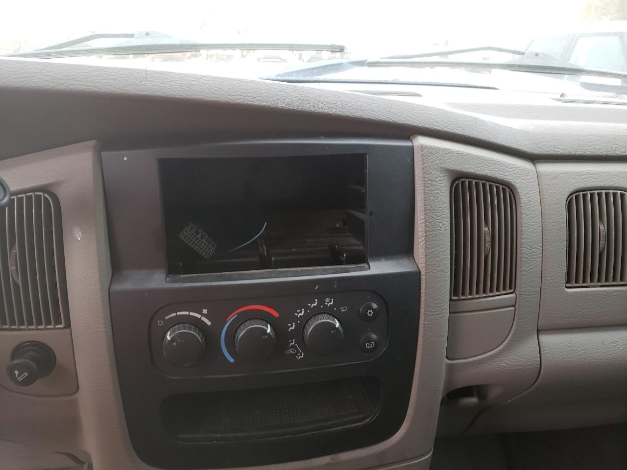 Photo 9 from auction – 2003 DODGE RAM 3500 S with VIN 3D7LA38C93G813482