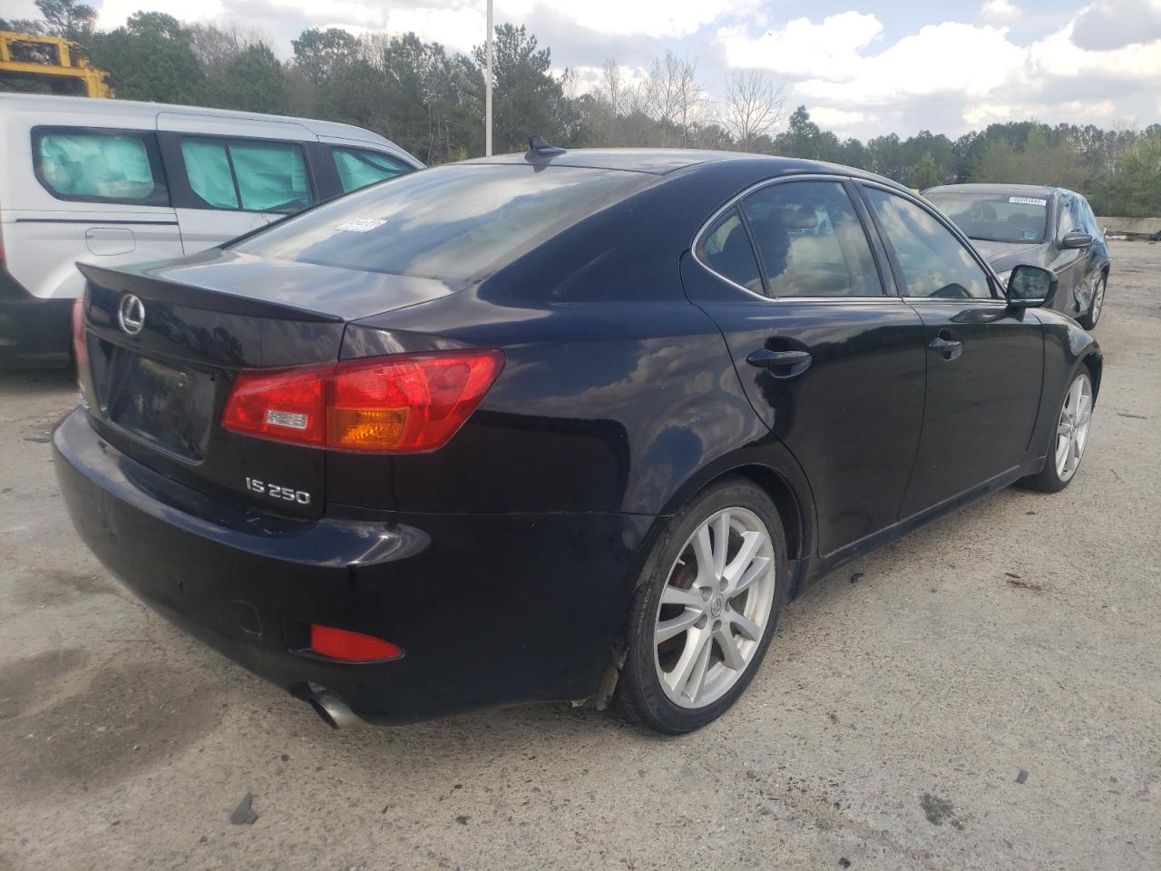 Photo 4 from auction – 2007 LEXUS IS 250 with VIN JTHBK262X72030207