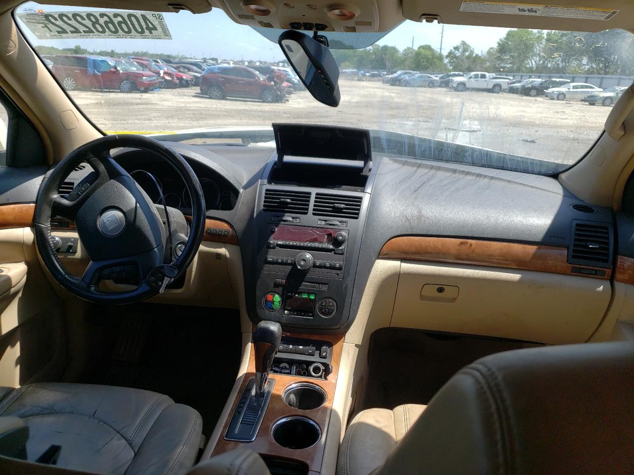 Photo 9 from auction – 2008 SATURN OUTLOOK XR with VIN 5GZER33768J284227