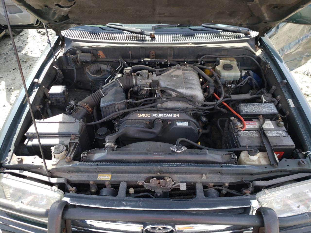 Photo 7 from auction – 2002 TOYOTA 4RUNNER SR with VIN JT3HN86R929064744