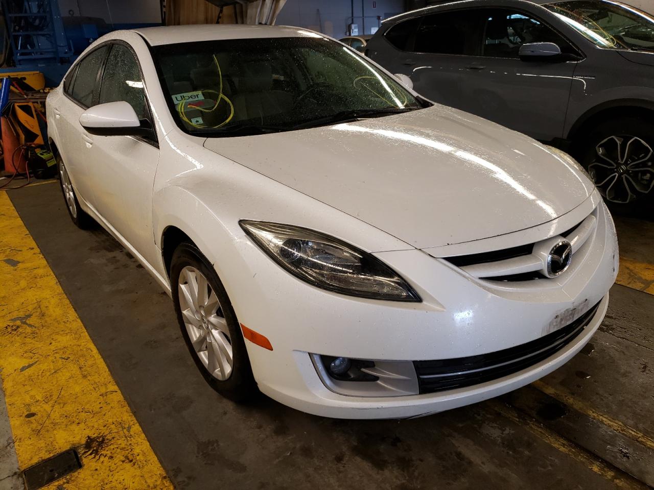 MAZDA 6 I 2011 with VIN 1YVHZ8CH5B5M06235 - Photo from auction