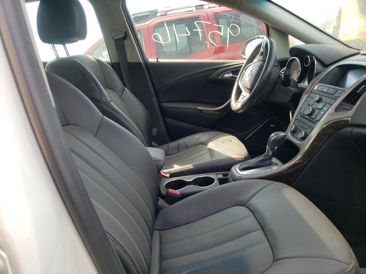 Photo 5 from auction – 2013 BUICK VERANO with VIN 1G4PS5SK1D4115317