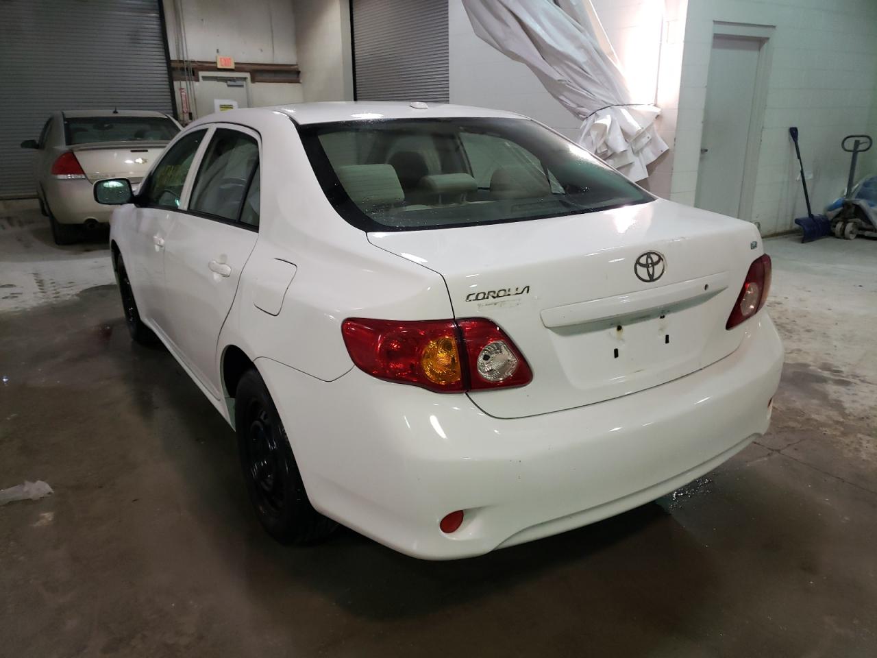 Photo 3 from auction – 2009 TOYOTA COROLLA LE with VIN JTDBL40E699049862