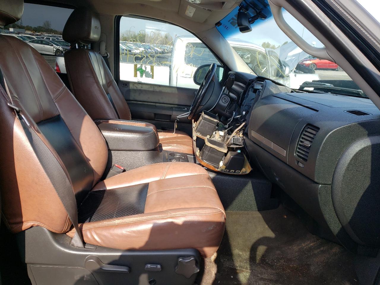 Photo 5 from auction – 2007 CHEVROLET SILVERADO with VIN 3GCEK13M87G547513