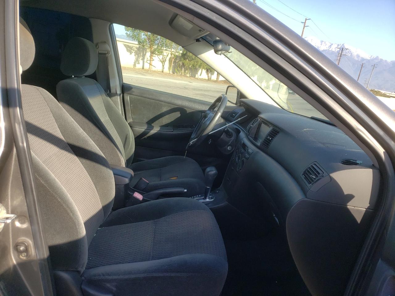 Photo 5 from auction – 2007 TOYOTA COROLLA CE with VIN 1NXBR32E07Z830355