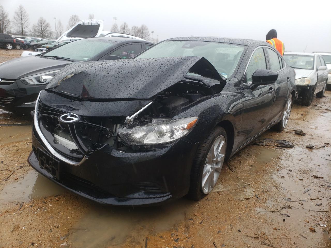 Photo 2 from auction – 2017 MAZDA 6 with VIN JM1GL1V51H1135641