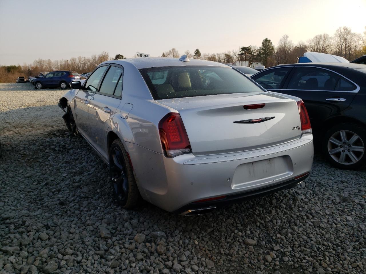 Zdjęcie 3 z aukcji – 2021 CHRYSLER 300 S z VIN 2C3CCABG2MH545577