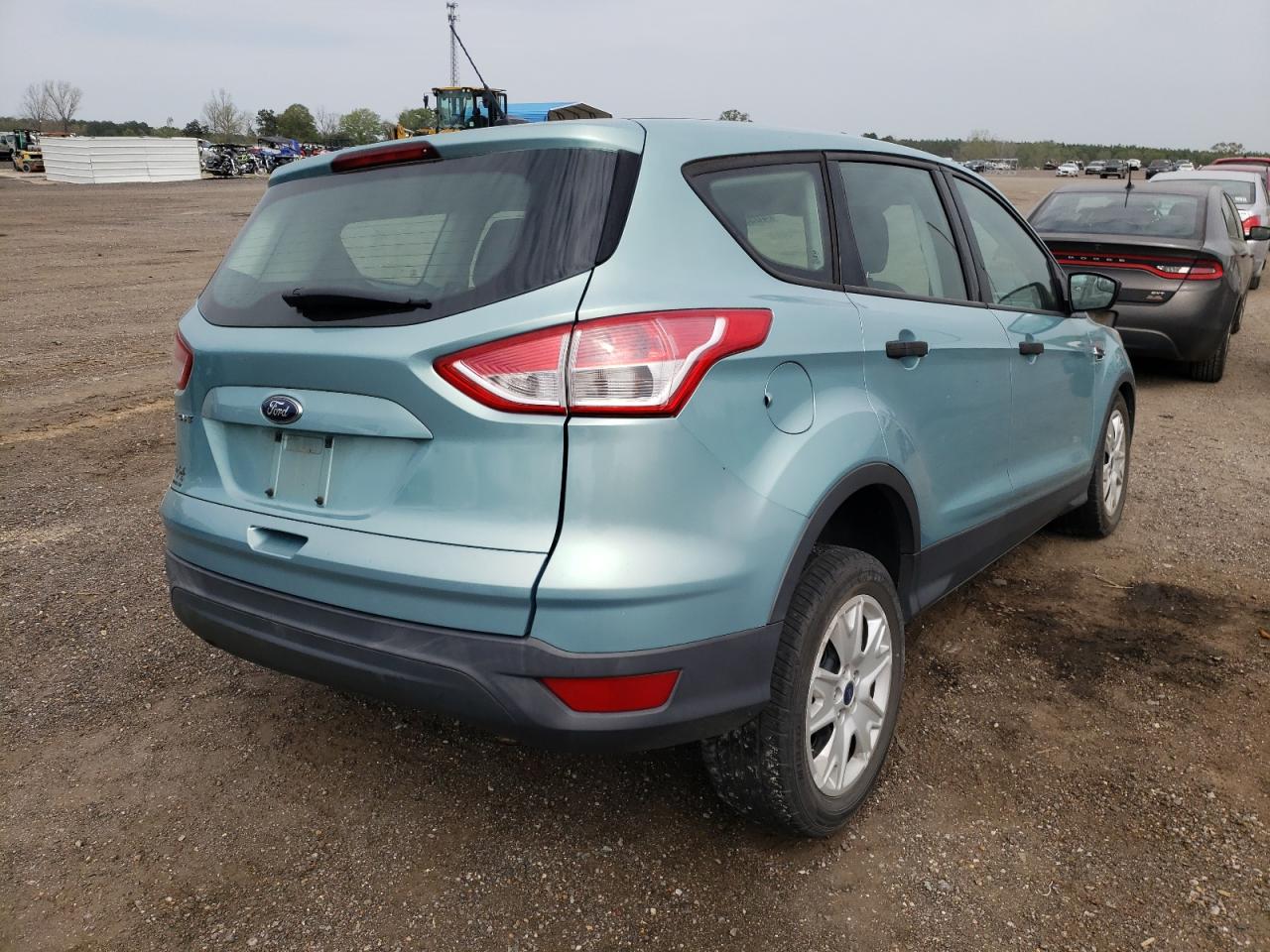 Photo 4 from auction – 2013 FORD ESCAPE with VIN 1FMCU0F70DUD49515