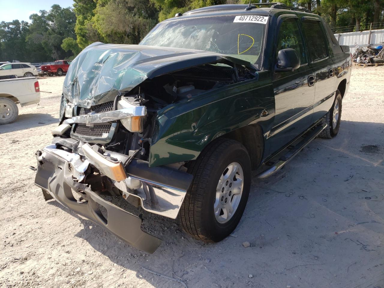 Photo 2 from auction – 2004 CHEVROLET AVALANCHE with VIN 3GNEC12T54G283658