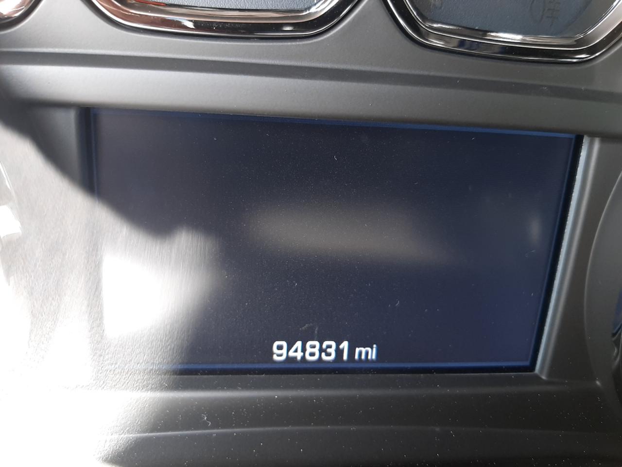Photo 8 from auction – 2016 GMC YUKON SLT with VIN 1GKS1BKC1GR140674