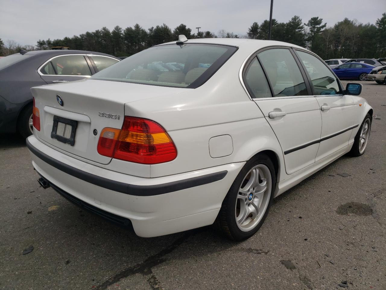 Photo 4 from auction – 2005 BMW 330 I with VIN WBAEV53465KM42647